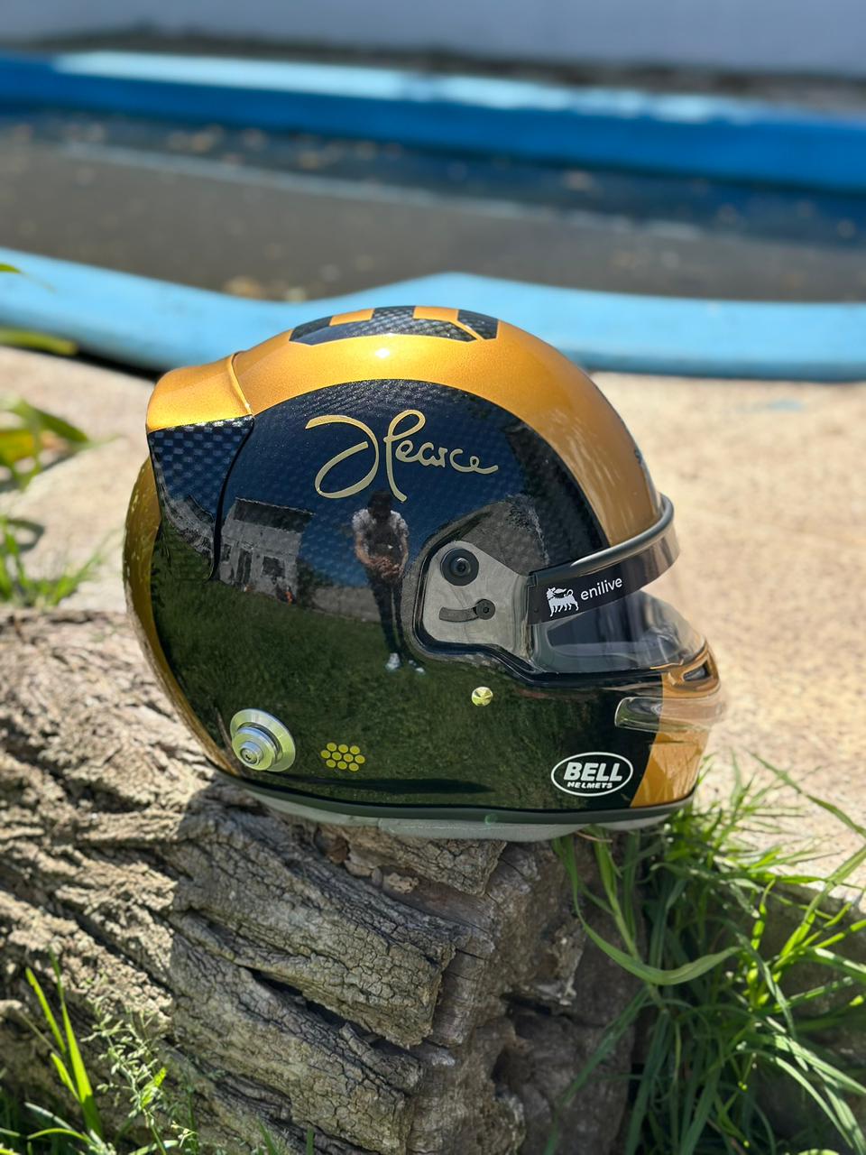 F1 Movie Prop Helmet Replica – Joshua Pearce (Damson Idris) Gold & Black Edition