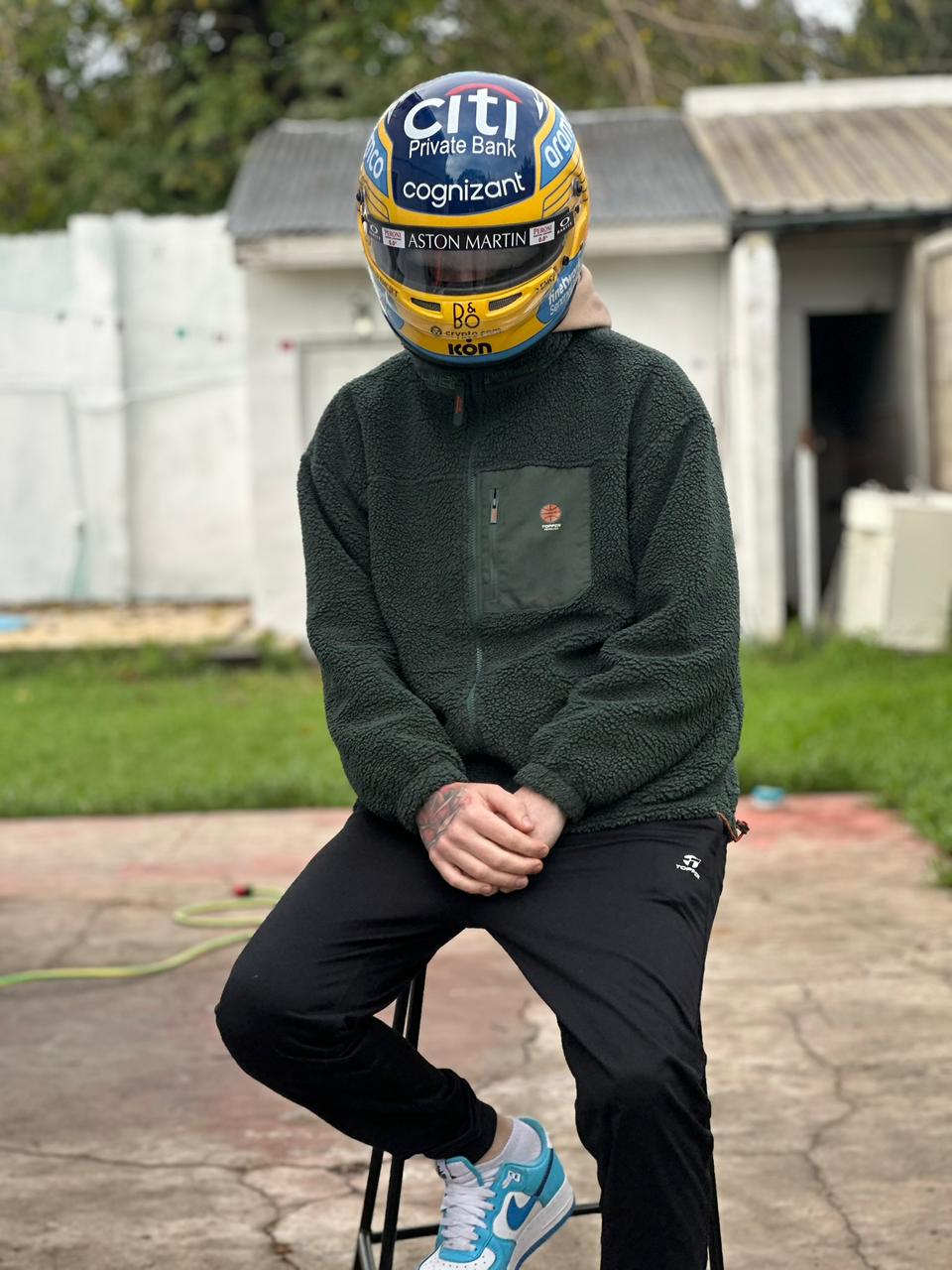 Fernando Alonso Aston Martin F1 Helmet Replica – 2023 Season Edition