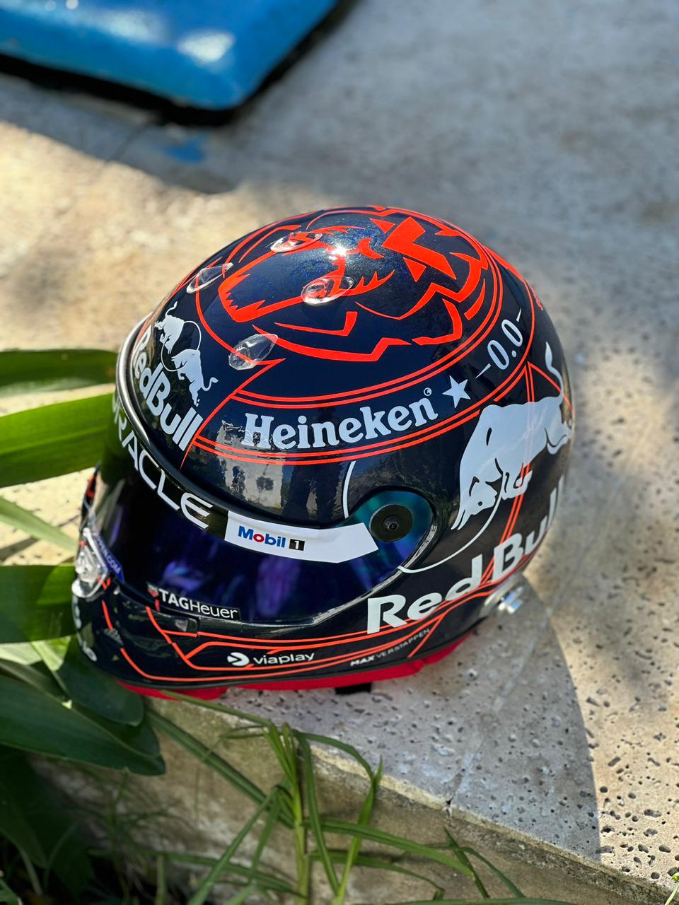 Max Verstappen Red Bull Racing F1 Helmet Replica – Dark Edition