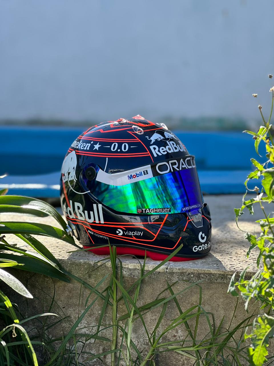 Max Verstappen Red Bull Racing F1 Helmet Replica – Dark Edition