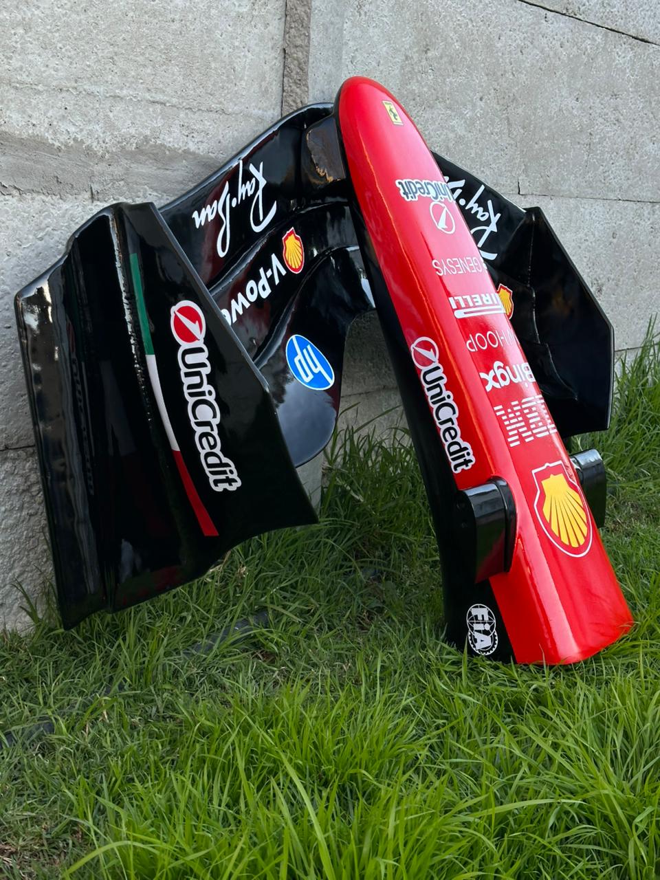 🏁 Ferrari SF-26 Formula 1 Front Wing Replica – Collector Edition