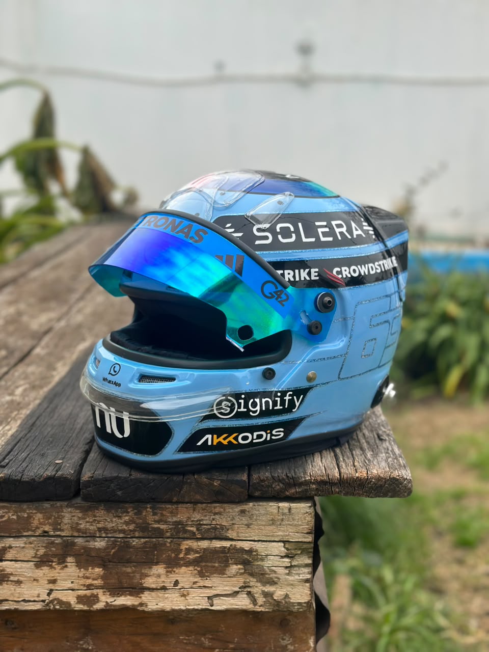 🏁 George Russell 2026 Helmet 💙