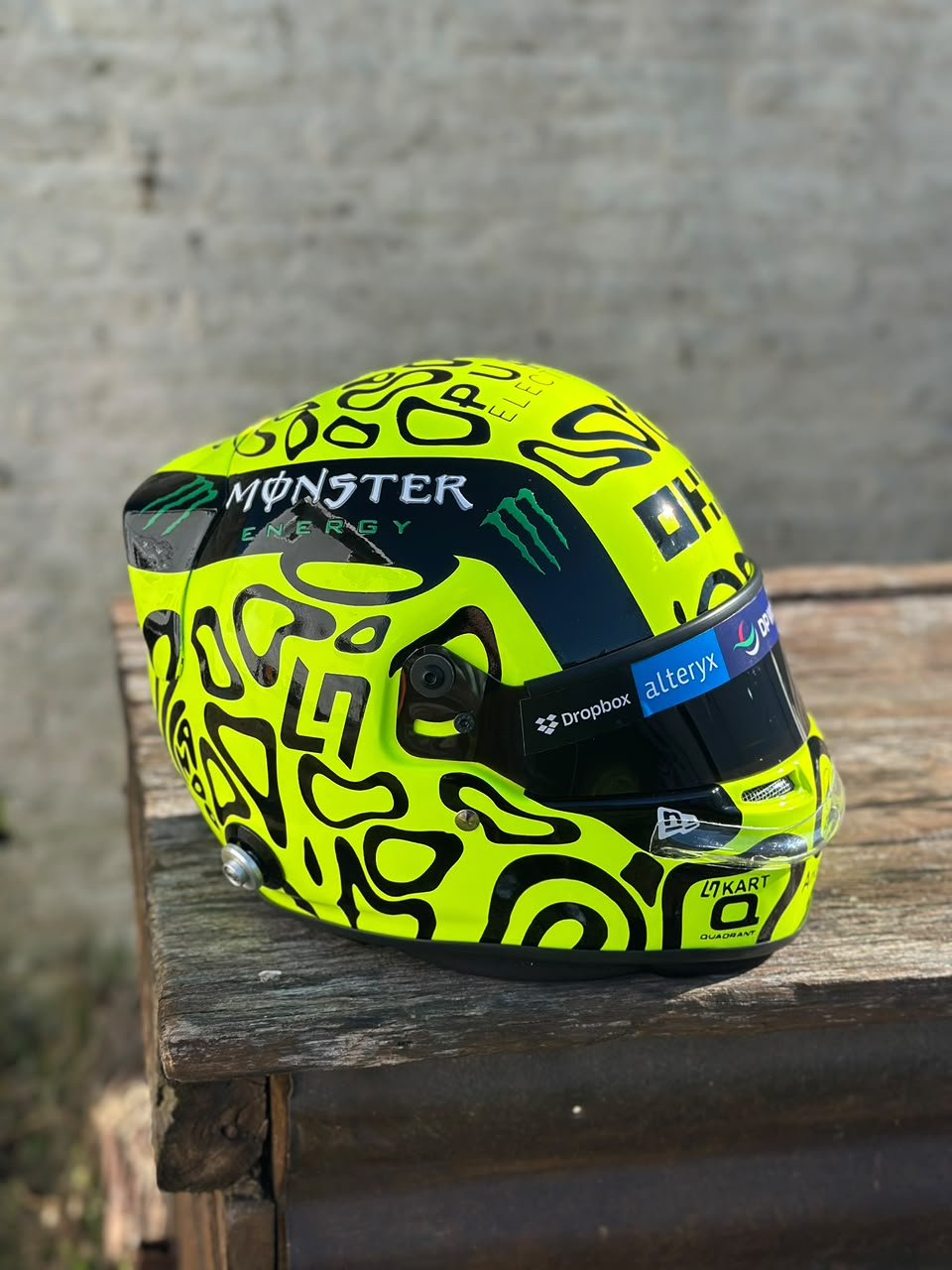 Lando Norris 2025 Formula 1 Helmet Replica | 1:1 Handmade Display Helmet