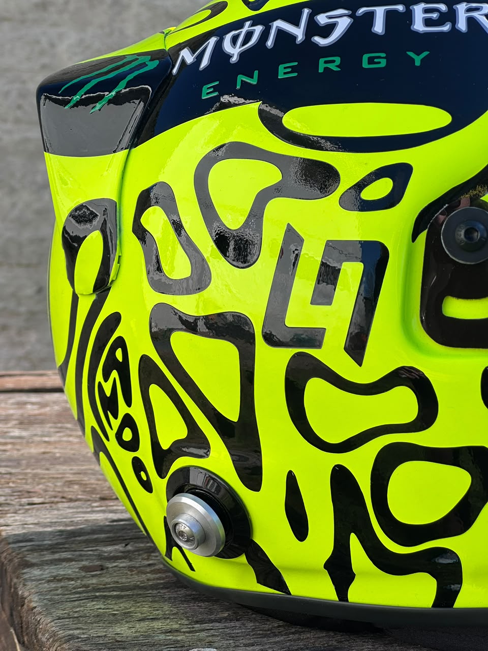 Lando Norris 2025 Formula 1 Helmet Replica | 1:1 Handmade Display Helmet