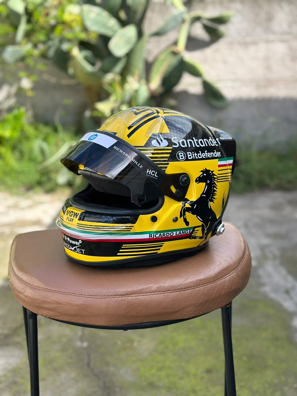 Carlos Sainz 2024 Ferrari F1 Helmet Replica 1:1 – Decorative Display Helmet