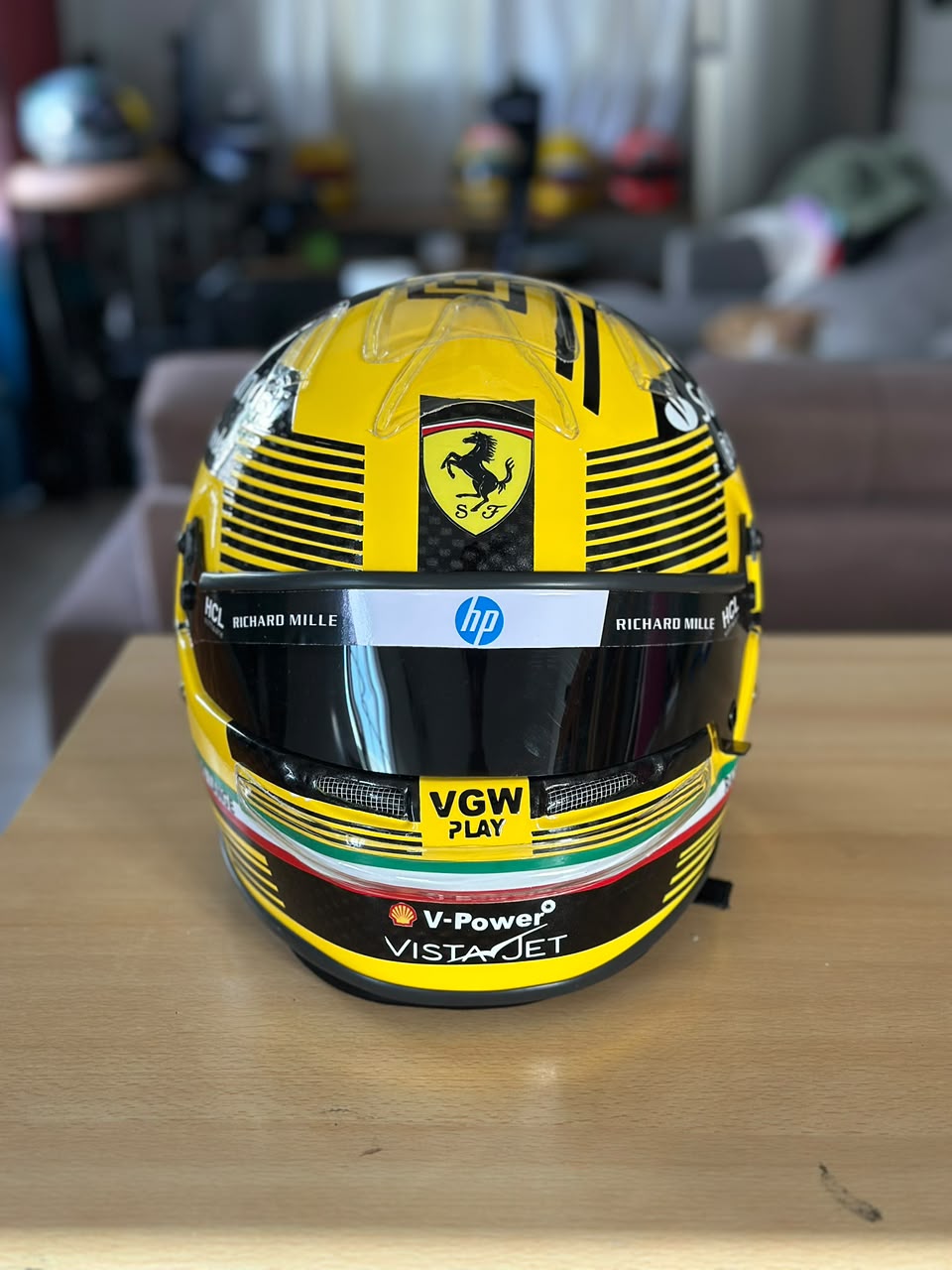 Carlos Sainz 2024 Ferrari F1 Helmet Replica 1:1 – Decorative Display Helmet