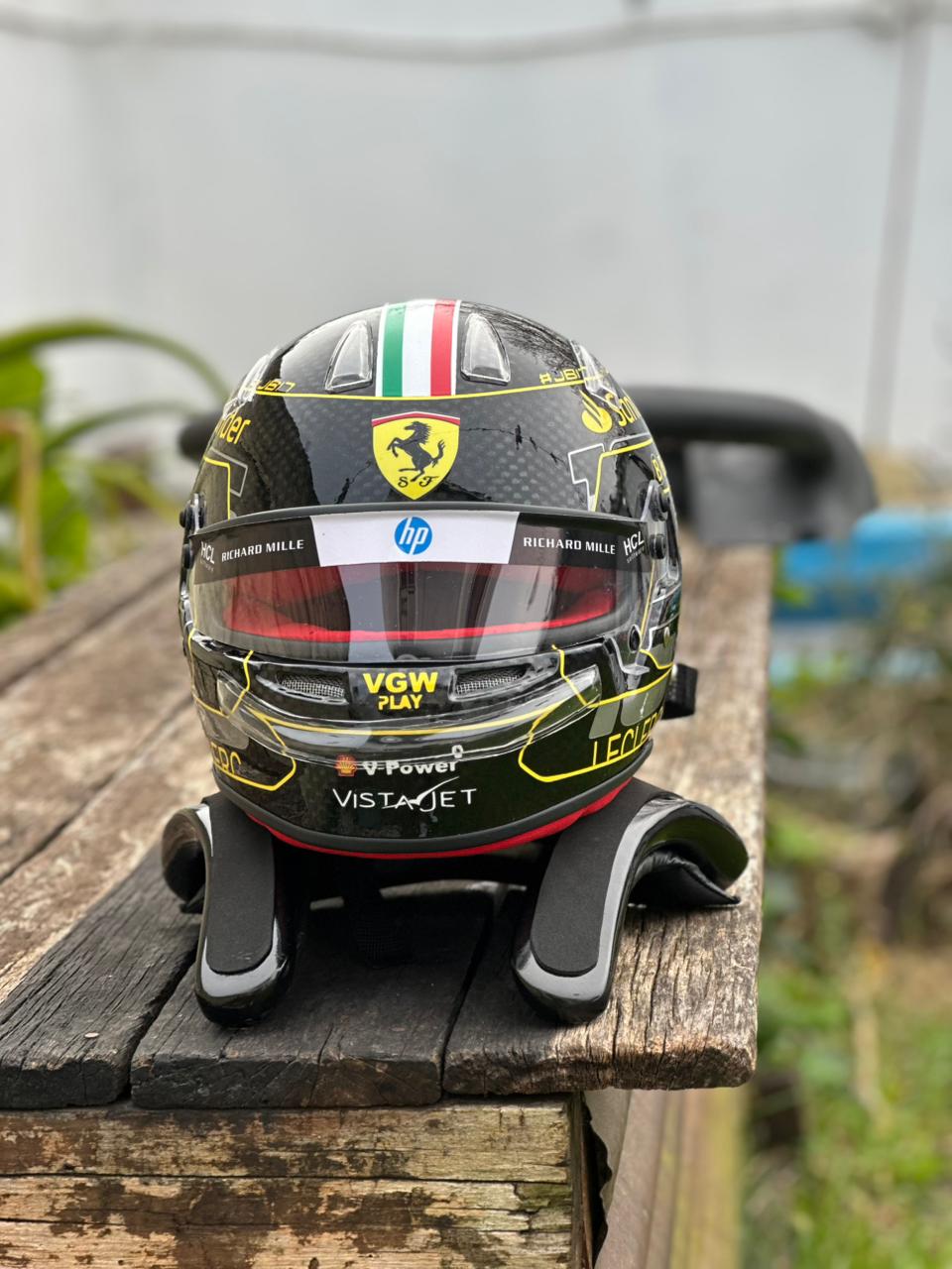 Charles Leclerc – Casco F1 Réplica 1:1